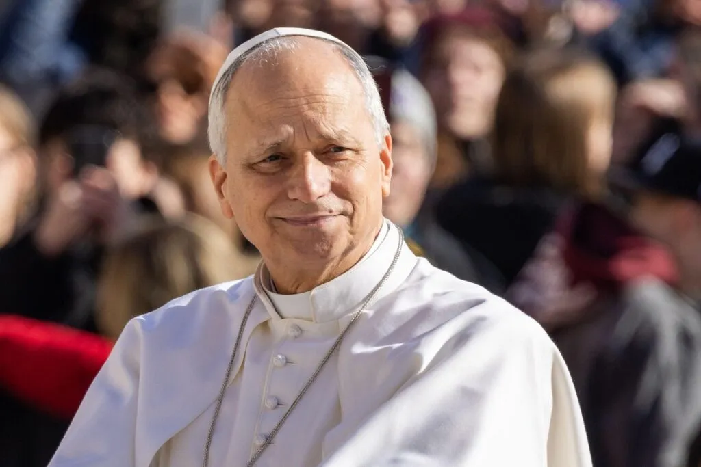 Papa Leon al XIV-lea va fi operat în zilele următoare, după ce i-a fost găsit un nodul la plămân
